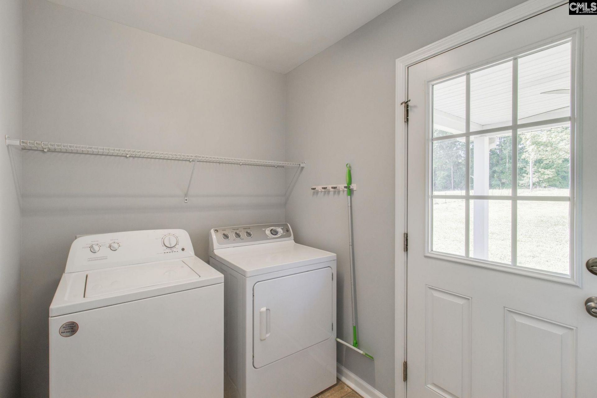108 Premier Place  Photo 14