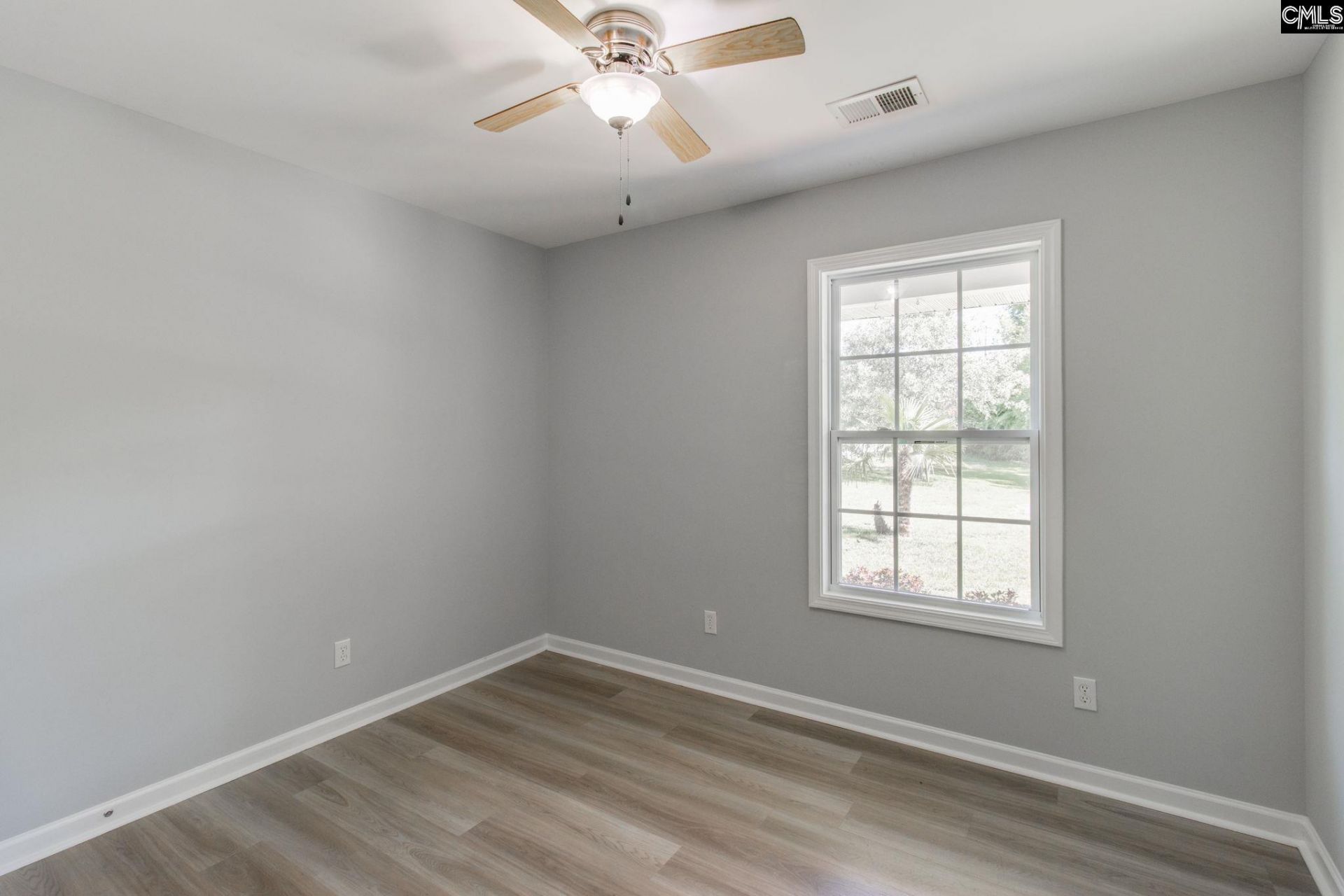 108 Premier Place  Photo 19