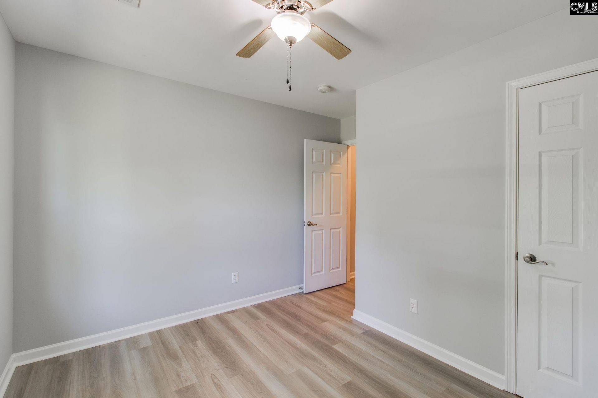108 Premier Place  Photo 20