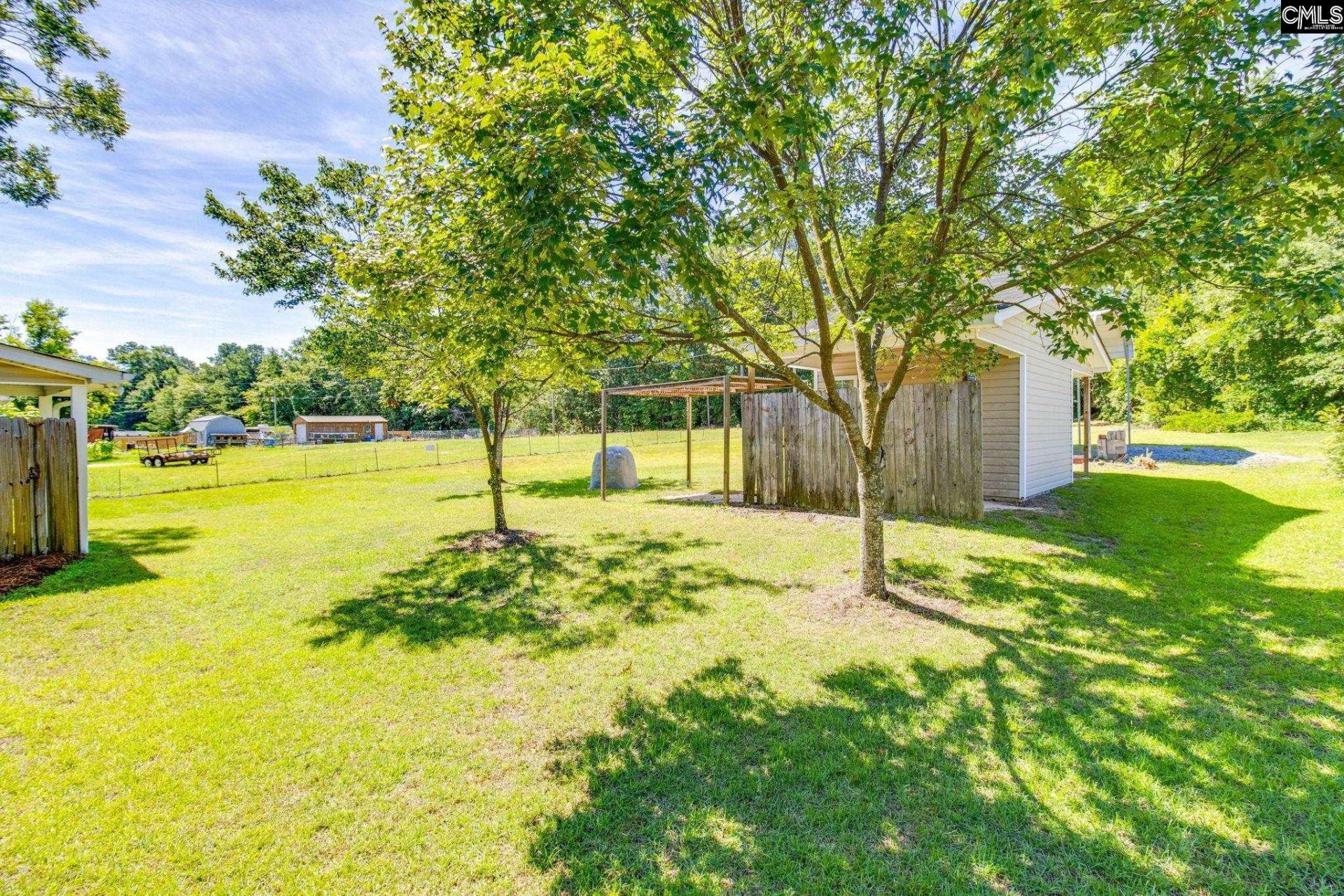 108 Premier Place  Photo 26