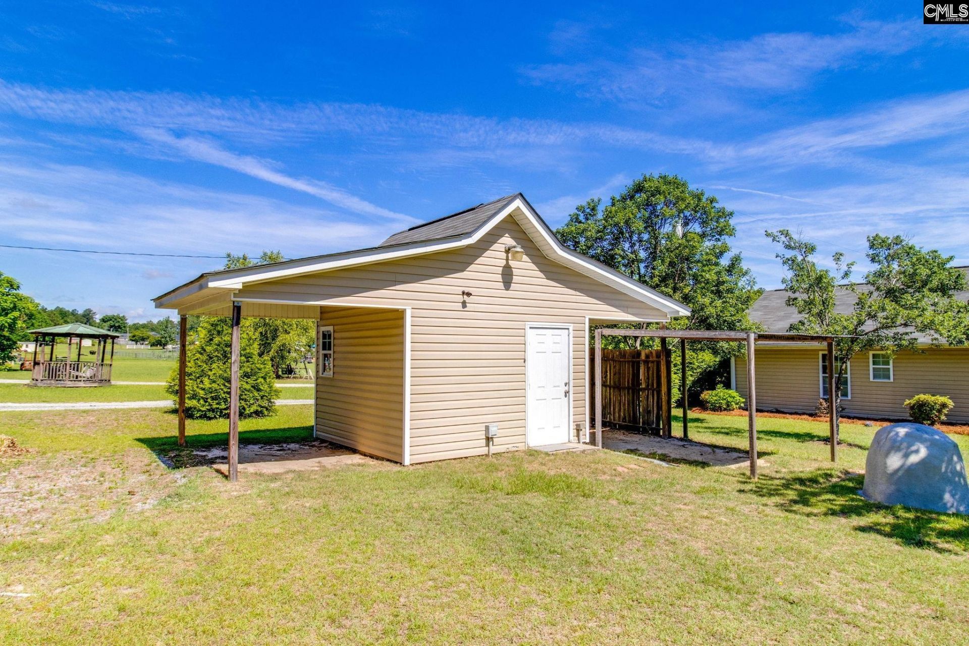 108 Premier Place  Photo 27