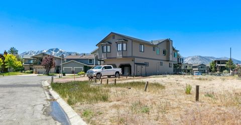 1975 Daggett Court, South Lake Tahoe, CA 96150 Photo