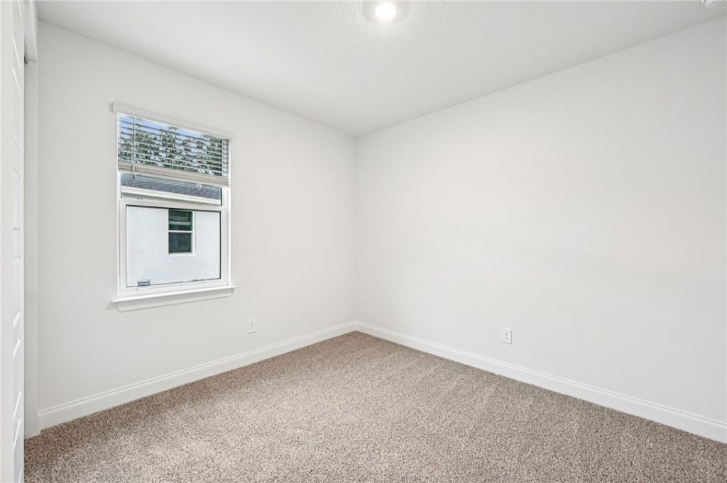 5629 Hampton Park Circle, Vero Beach, FL 32966 Photo