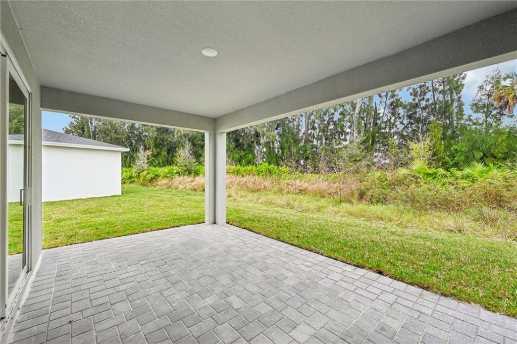 5629 Hampton Park Circle, Vero Beach, FL 32966 Photo
