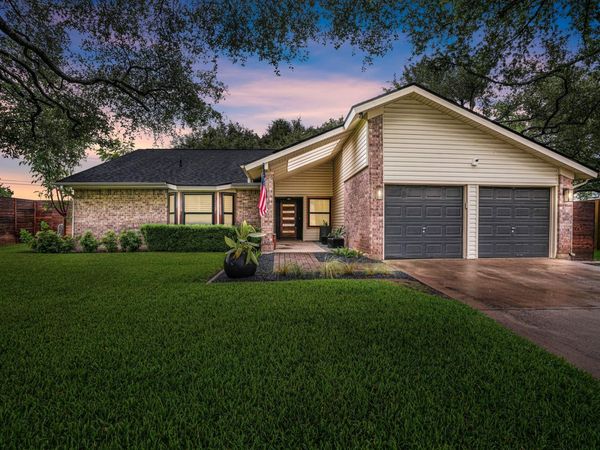 2611 Chowan WAY, Round Rock, TX 78681