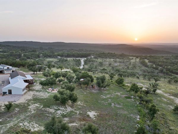 830 Ulrich RD, Johnson City, TX 78636