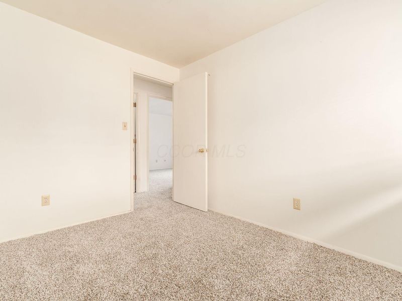 6330 Brauning Drive , Reynoldsburg, OH 43068 Photo 17