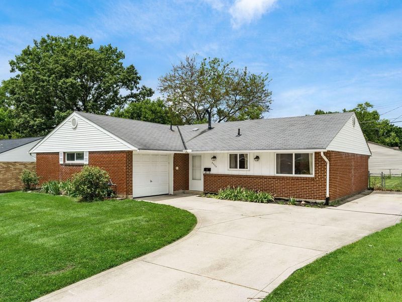 6330 Brauning Drive , Reynoldsburg, OH 43068 Photo 2