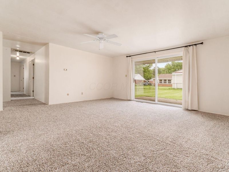 6330 Brauning Drive , Reynoldsburg, OH 43068 Photo 4