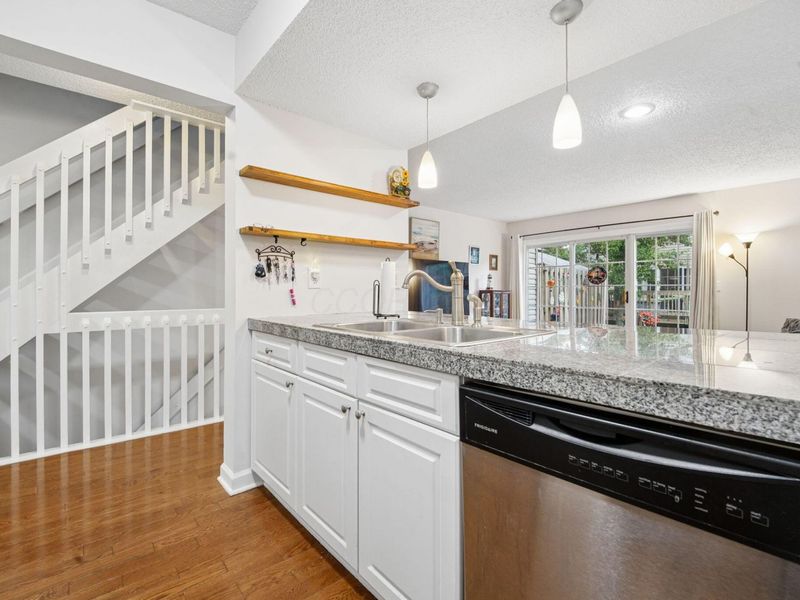 5716 Canehill Lane, Hilliard, OH 43026 Photo 9