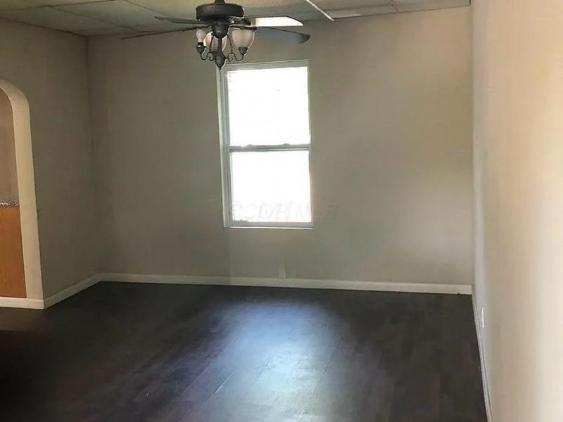 349 S Wayne Avenue , Columbus, OH 43204 Photo 5