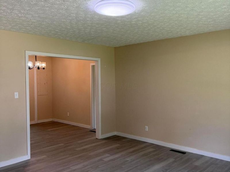 4475 Ellery Drive , Columbus, OH 43227 Photo 10