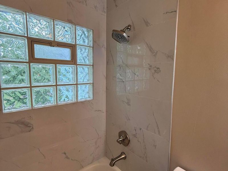 4475 Ellery Drive , Columbus, OH 43227 Photo 7
