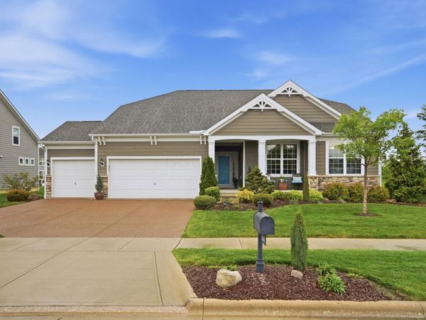 459 White Fawn Run, Delaware, OH 43015
