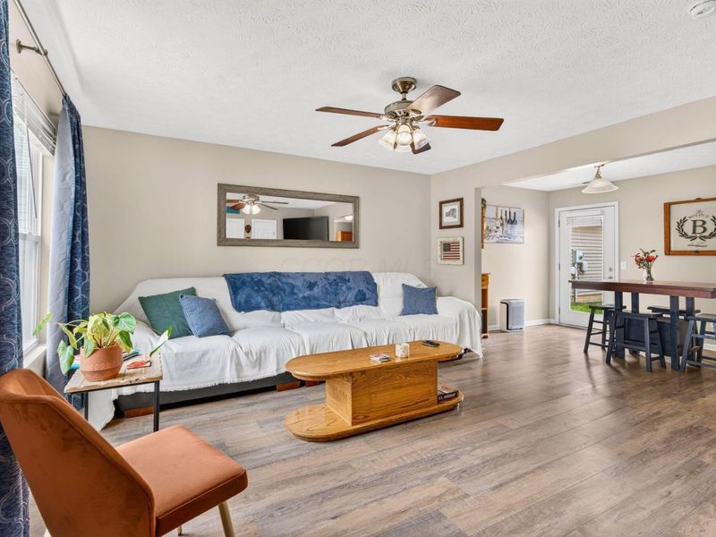 6266 Red Glare Drive, Unit 244, Galloway, OH 43119 Photo 12