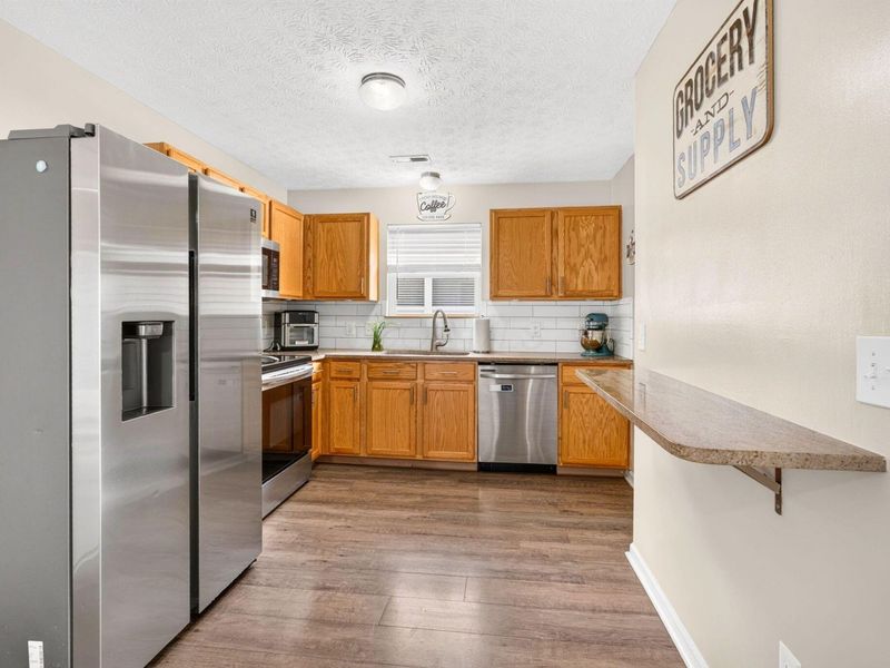 6266 Red Glare Drive, Unit 244, Galloway, OH 43119 Photo 16
