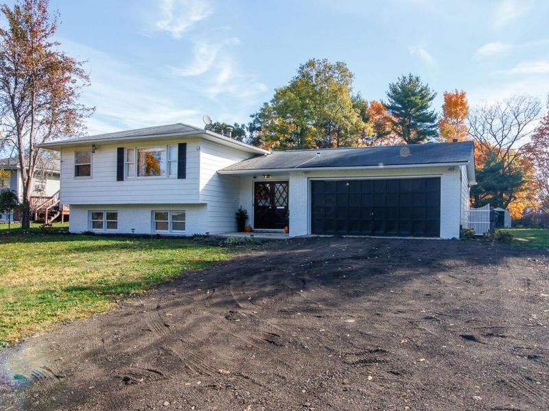 3548 S Hamilton Road , Columbus, OH 43232 Photo 3