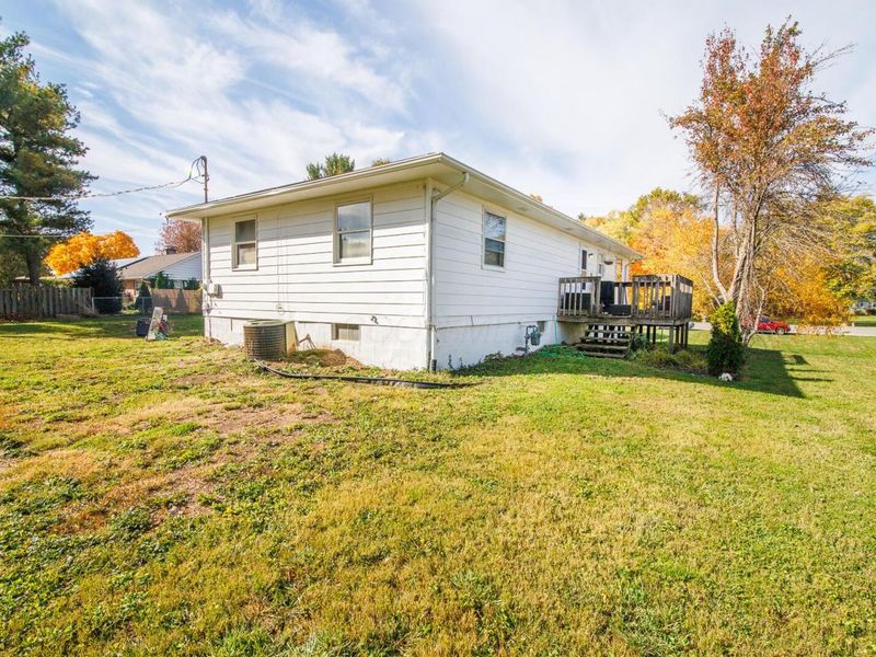 3548 S Hamilton Road , Columbus, OH 43232 Photo 30