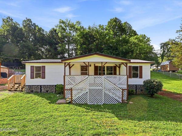 2136 Tuckaleechee Pike, Maryville, TN 37803