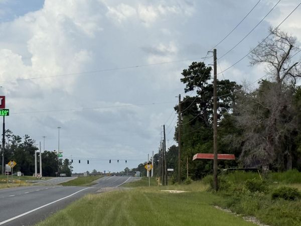 2673 US-231 , Cottondale, FL 32431