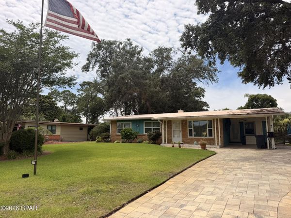 215 Woodlawn Drive , Panama City, FL 32405