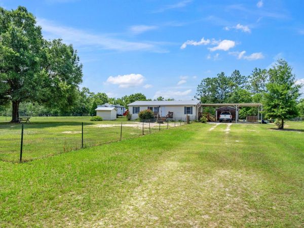 14113 Helms Street , Vernon, FL 32462