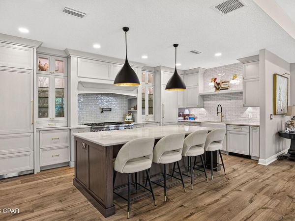 9050 Parrot Place, Panama City Beach, FL 32413