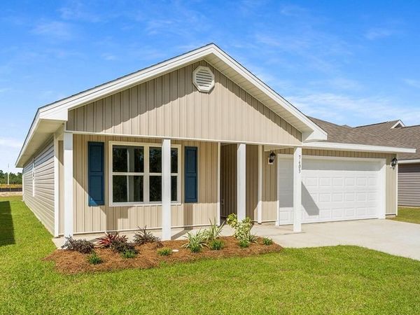 7521 Delancey Street, Panama City, FL 32404