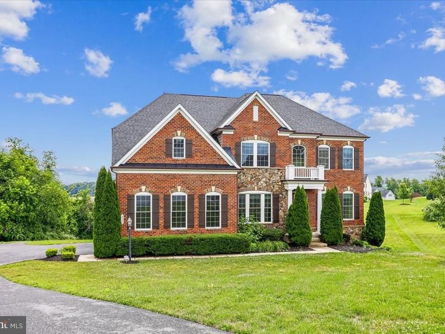 555 Parkland Road, Eldersburg, MD 21784 Main Photo