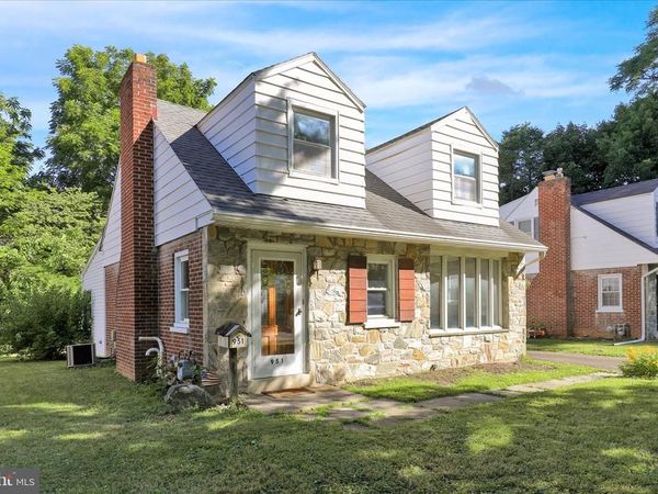 951 NEW HOLLAND AVENUE, LANCASTER, PA 17601