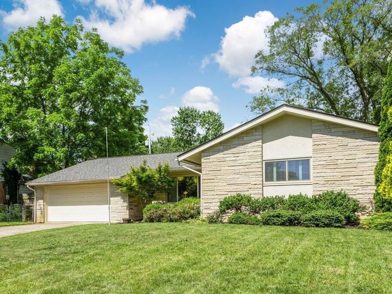 4145 Kendale Road , Columbus, OH 43220 Photo 12