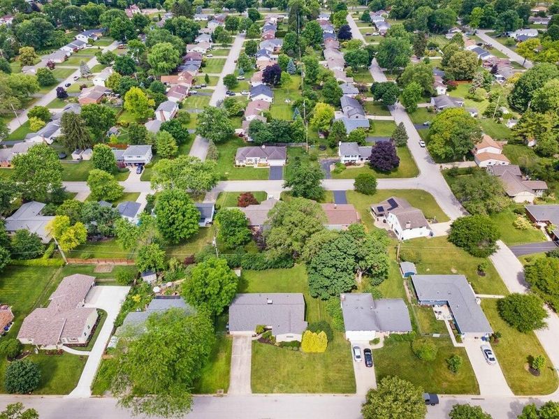 4145 Kendale Road , Columbus, OH 43220 Photo 3