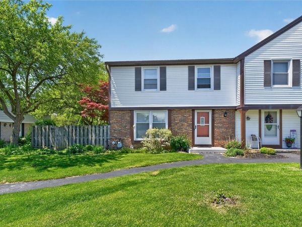 51 Springwood Drive , Webster, NY 14580