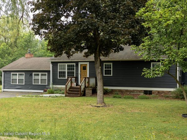 657 Vosenkill Road, Catskill, NY 12414