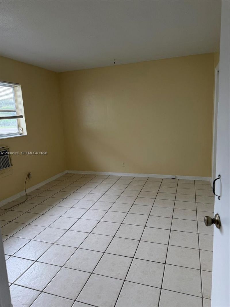 7811 Johnson St , Unit 3E, Pembroke Pines, FL 33024 Photo