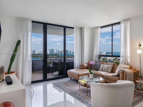 1330 West Ave , Unit 3001, Miami Beach, FL 33139