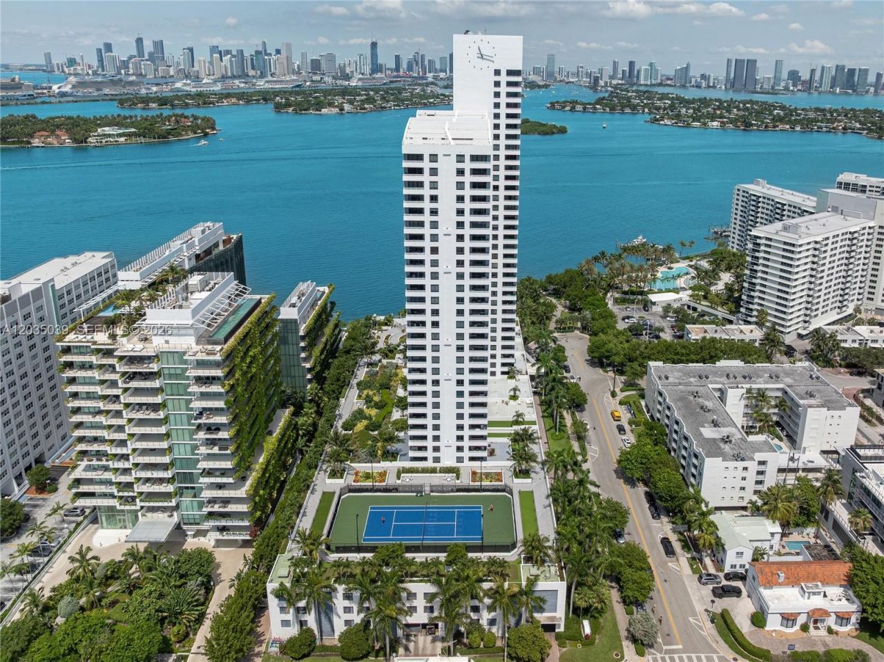 1330 West Ave, Unit 3001, Miami Beach, FL 33139 Photo