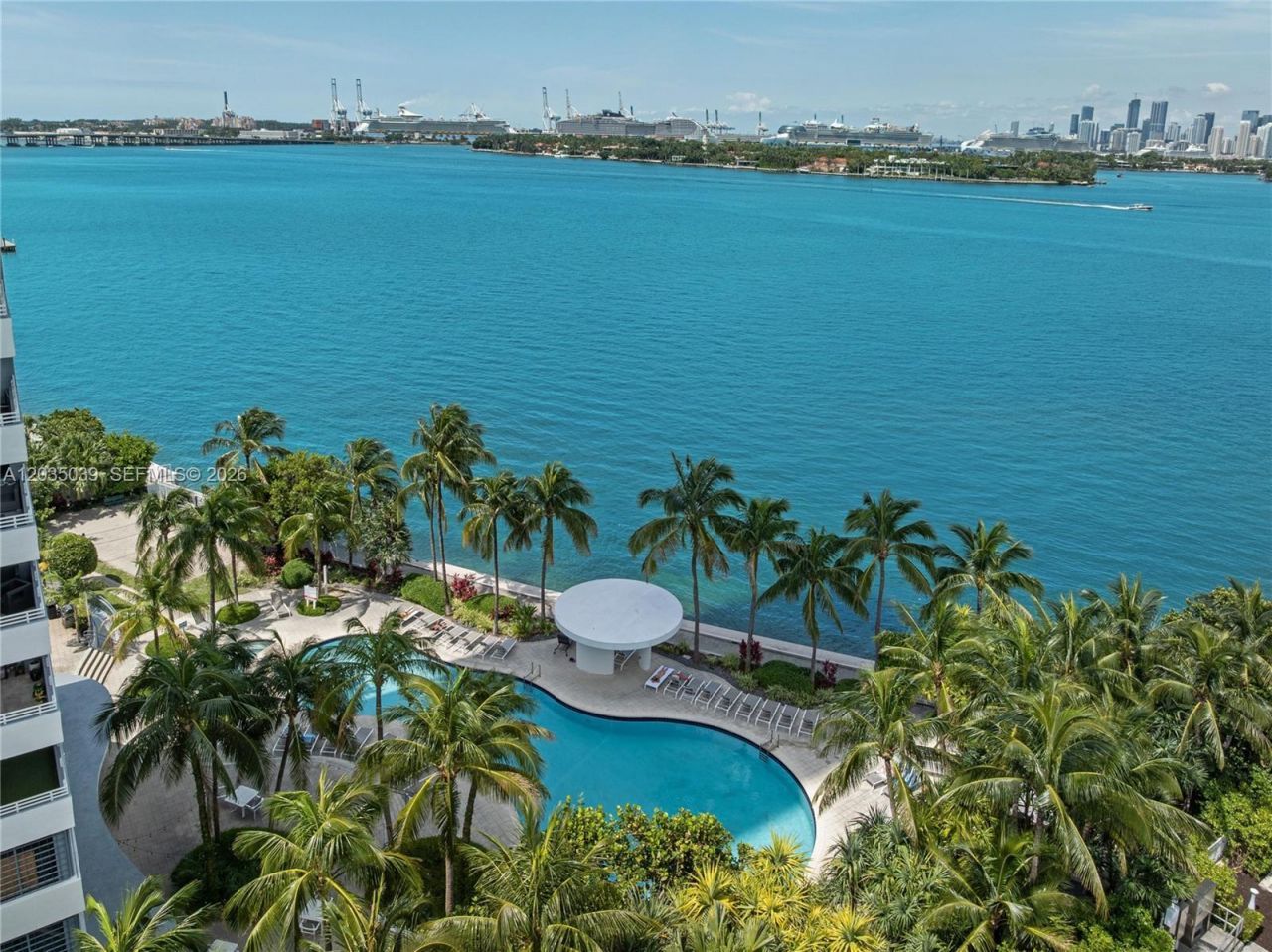 1330 West Ave, Unit 3001, Miami Beach, FL 33139 Photo