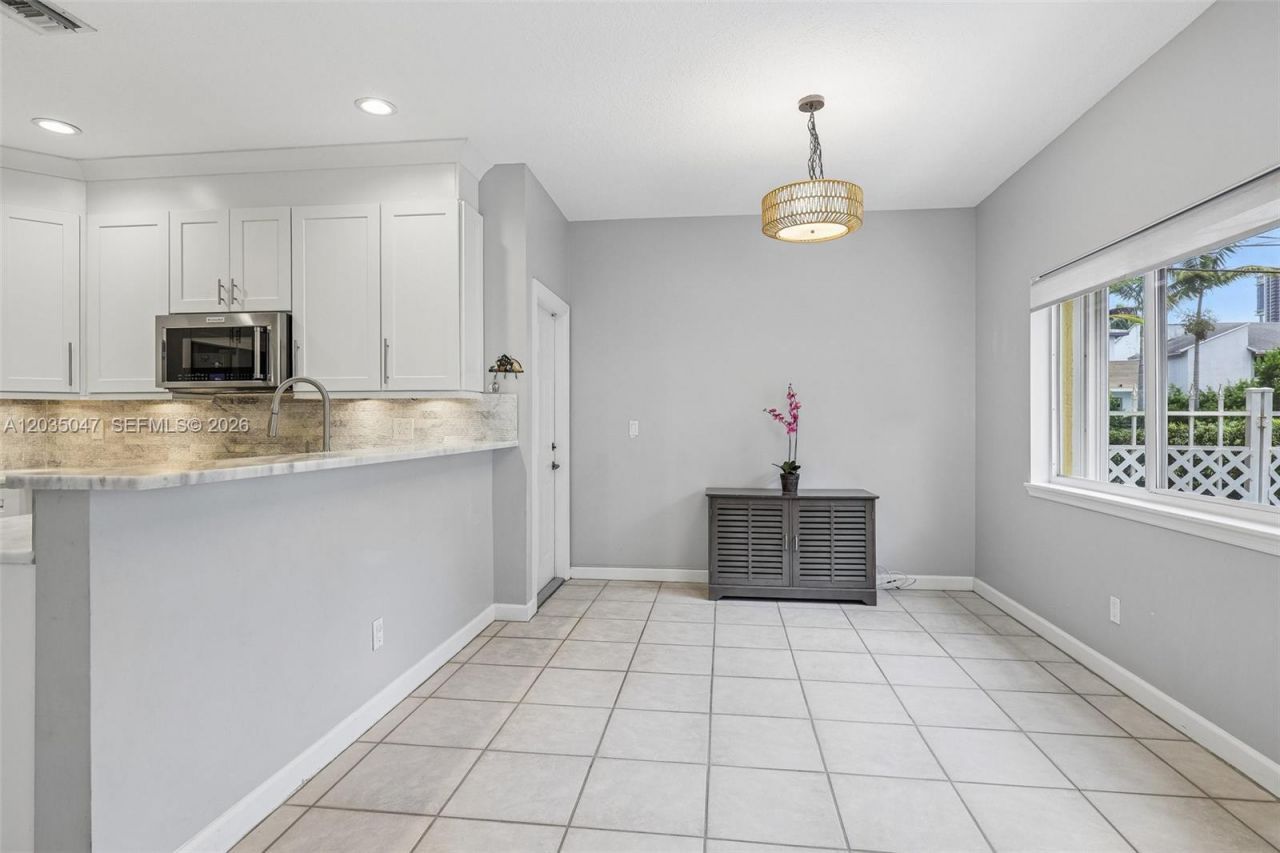 612 SW 6th St, Fort Lauderdale, FL 33315 Photo