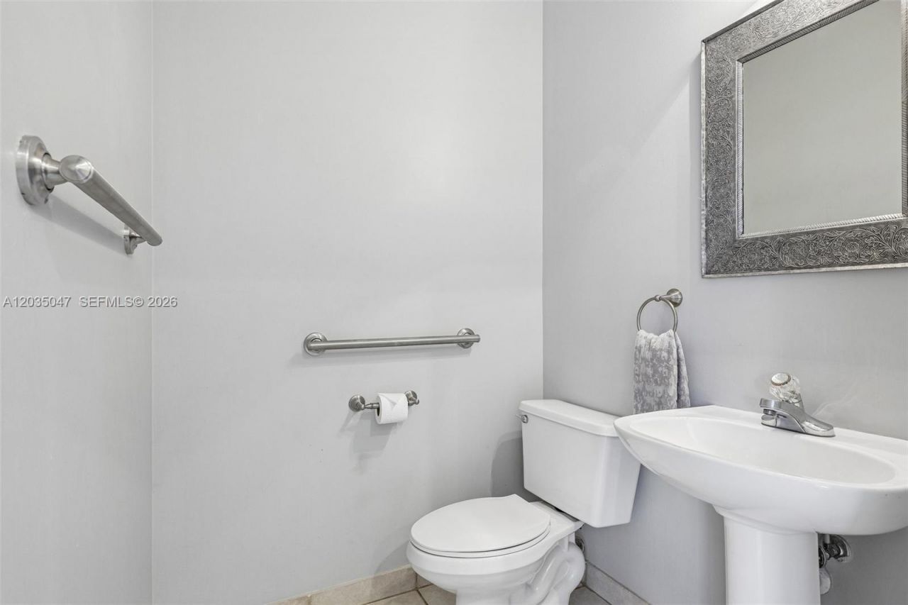 612 SW 6th St, Fort Lauderdale, FL 33315 Photo