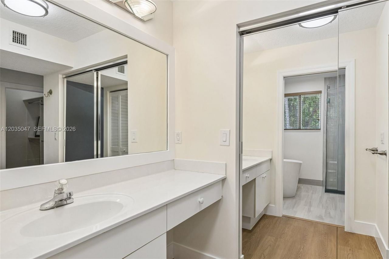 612 SW 6th St, Fort Lauderdale, FL 33315 Photo