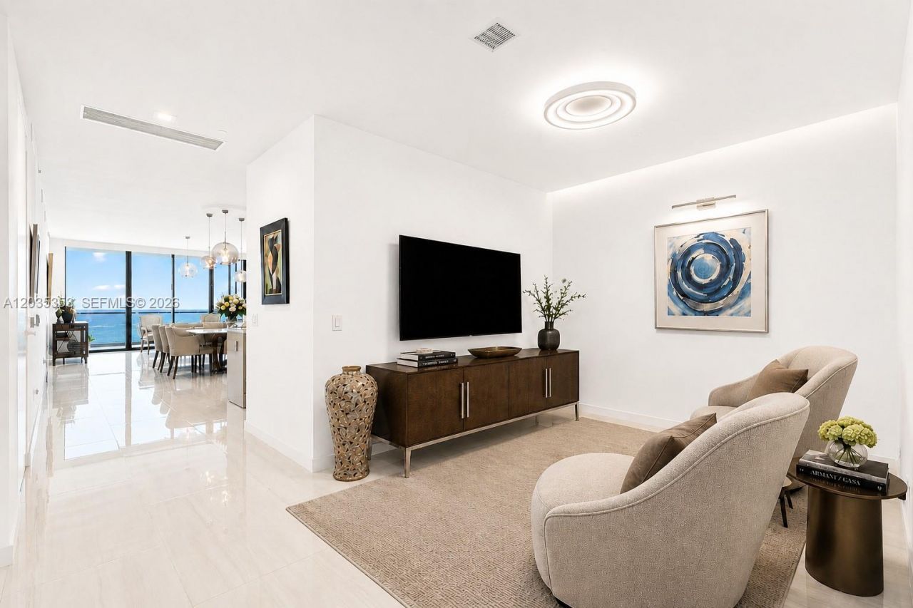 18975 Collins Ave , Unit 1802, Sunny Isles Beach, FL 33160 Photo