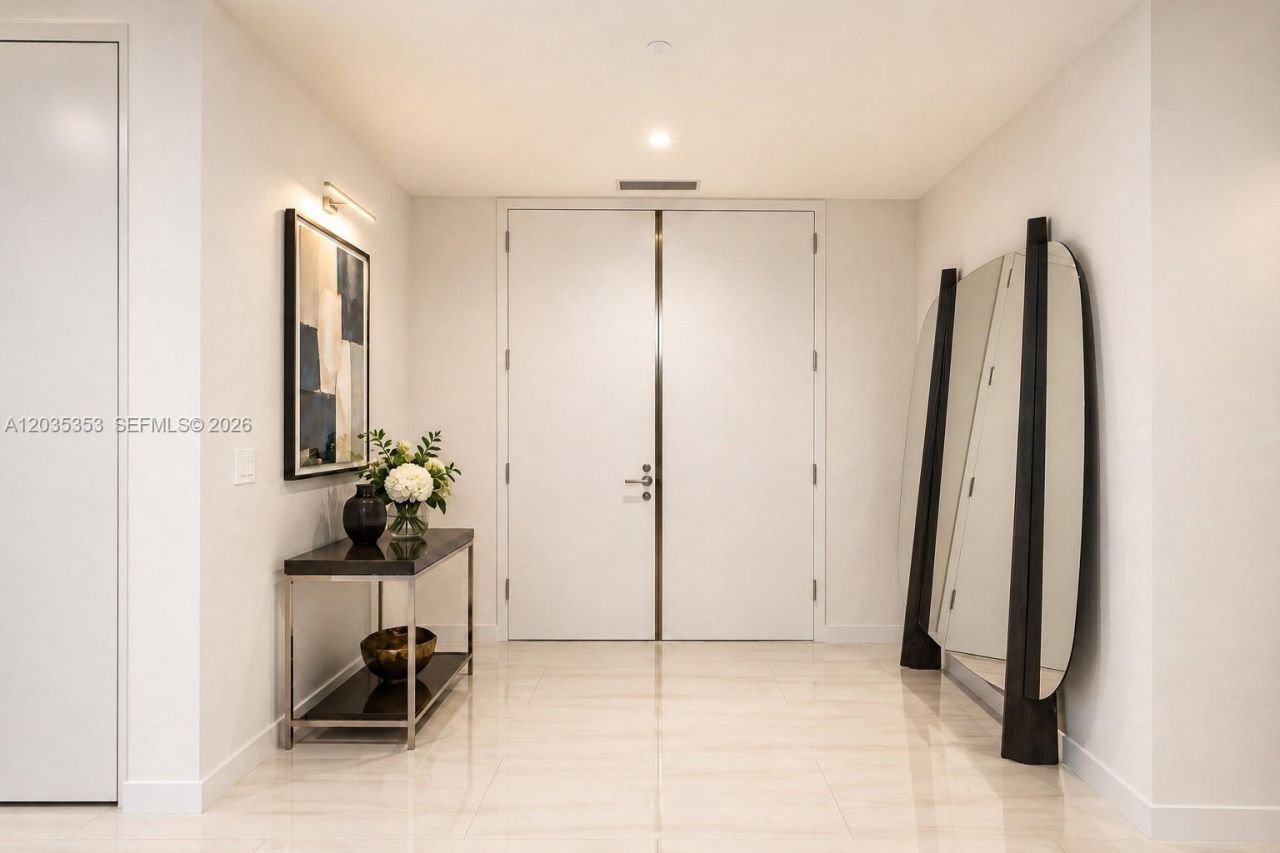 18975 Collins Ave , Unit 1802, Sunny Isles Beach, FL 33160 Photo