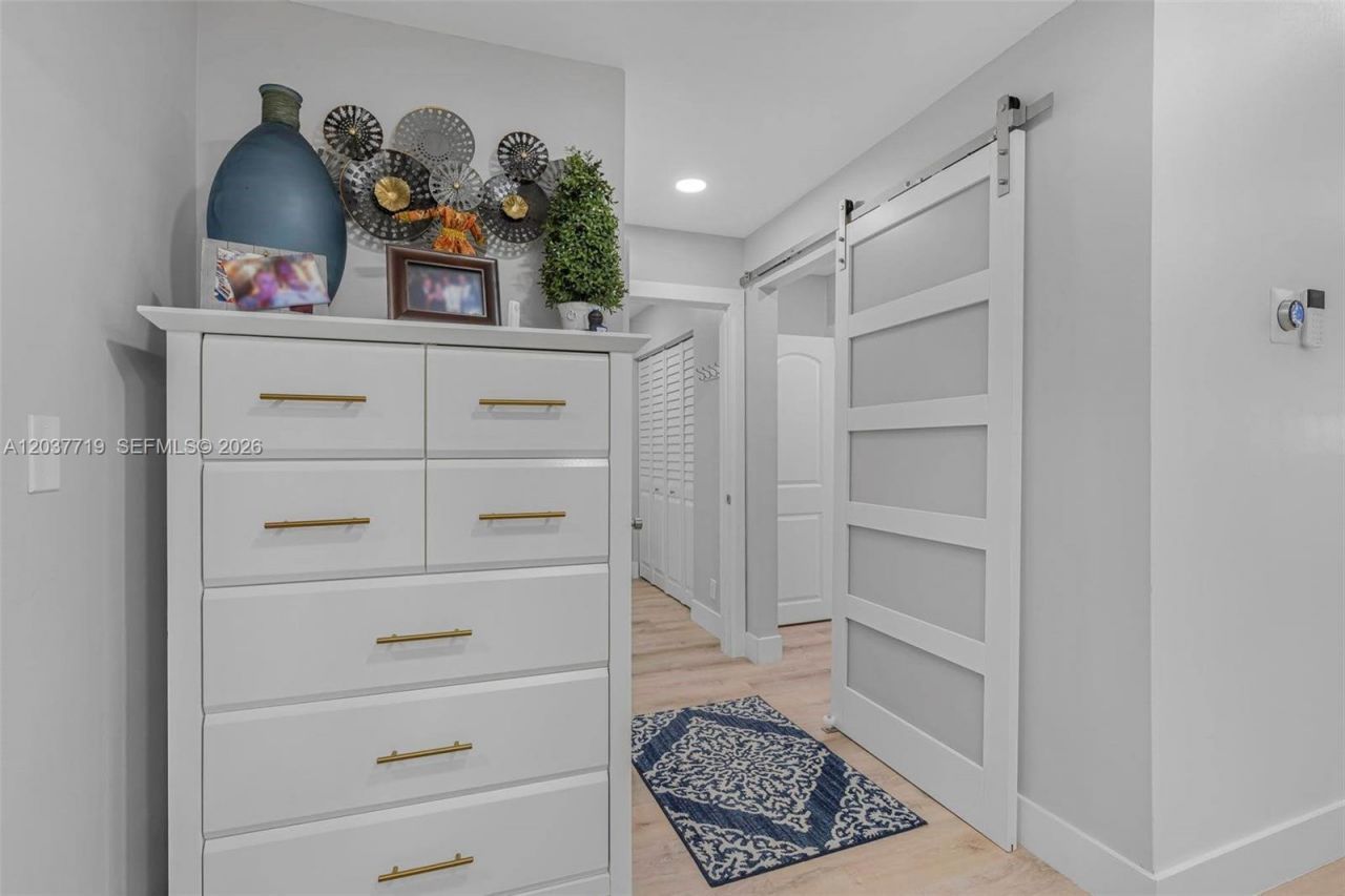 8770 Azalea Ct , Unit 203, Tamarac, FL 33321 Photo