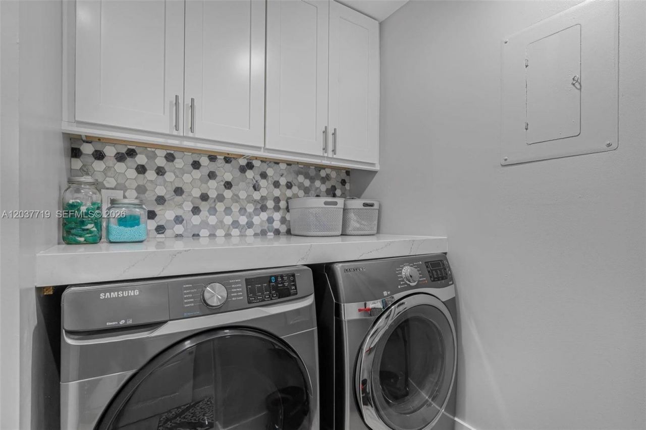 8770 Azalea Ct , Unit 203, Tamarac, FL 33321 Photo