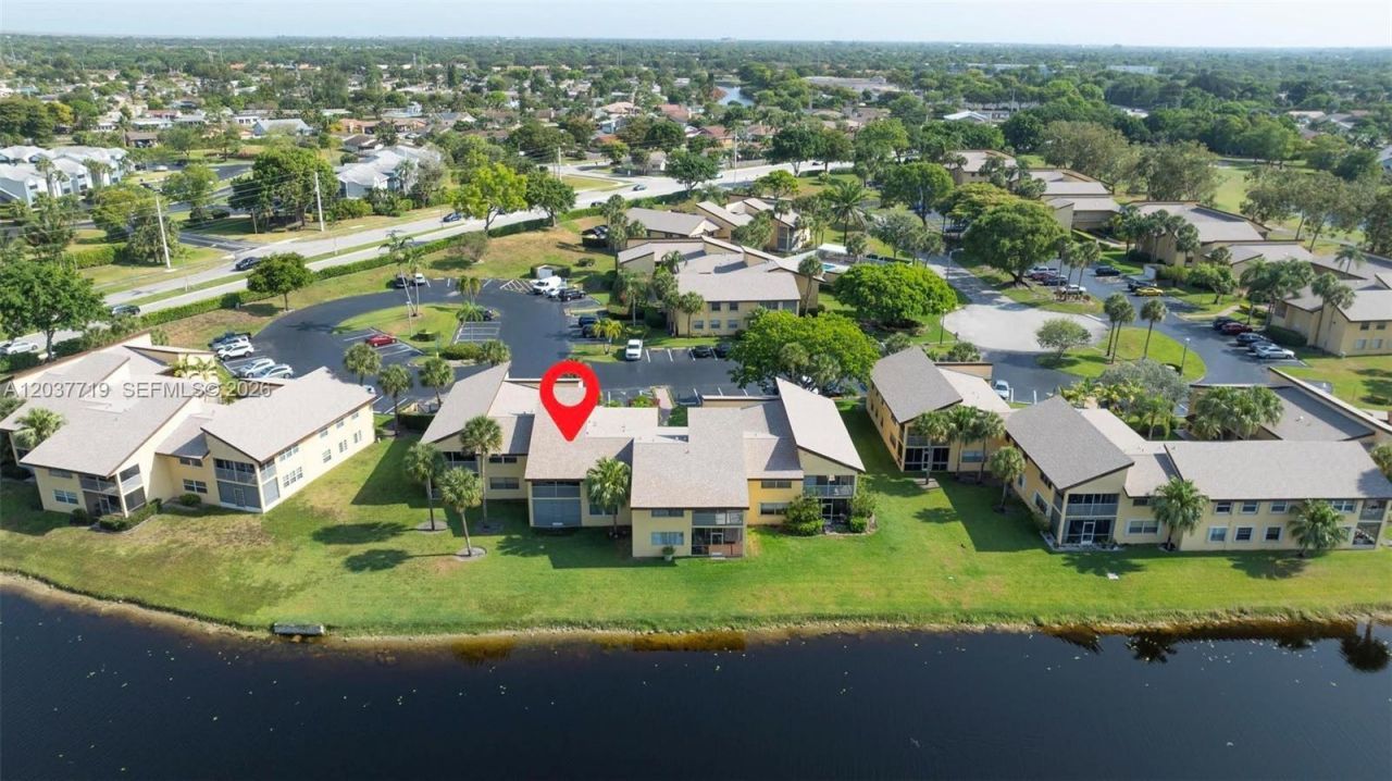 8770 Azalea Ct , Unit 203, Tamarac, FL 33321 Photo