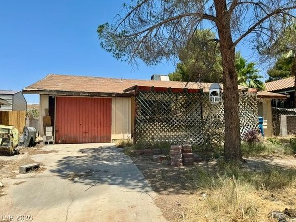 5230 Rou Circle , Las Vegas, NV 89122