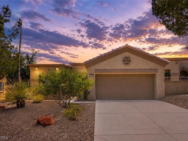 11013 Mission Lakes Avenue , Las Vegas, NV 89134