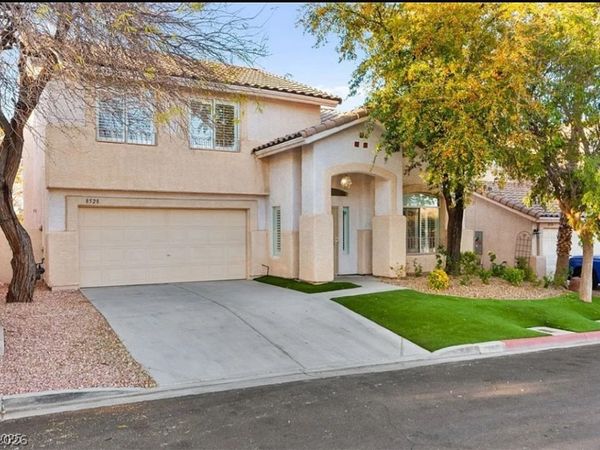 8528 Sierra Cima Lane , Las Vegas, NV 89128