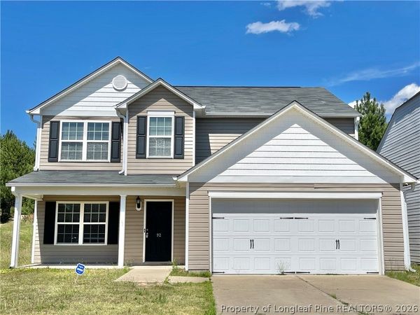 92 Hallow Oak Street , Spring Lake, NC 28390